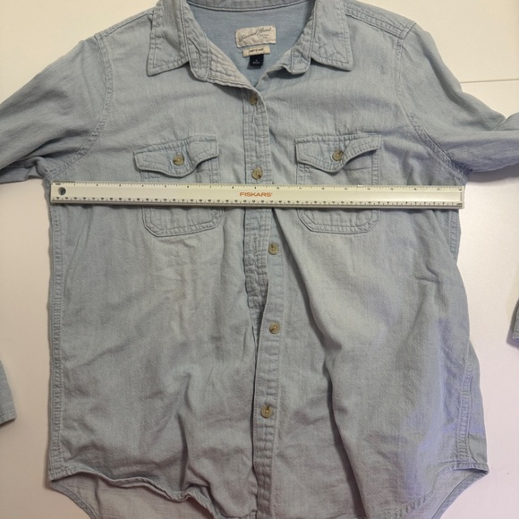 Universal Thread Chambray Button Down - Picture 4 of 4